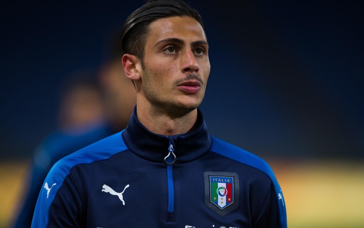 这些都是他 这些都是他