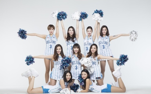 钱璪获得女子铅球F33级冠军央视网.