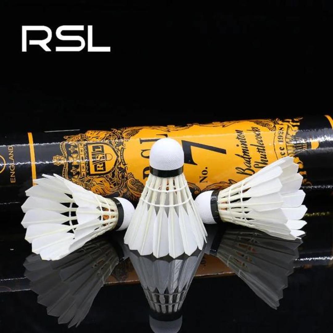 年轻而富有 年轻而富有